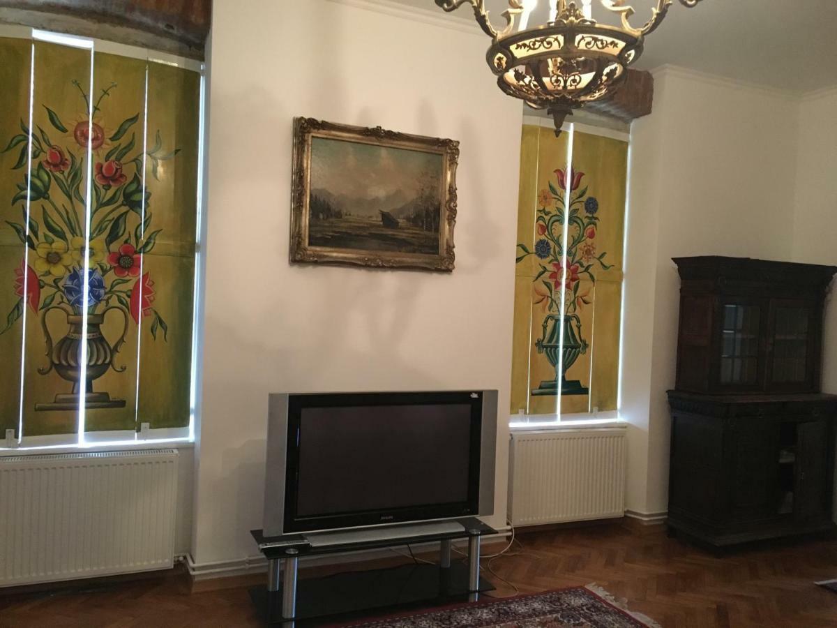 Anastasia Mediaş Esterno foto